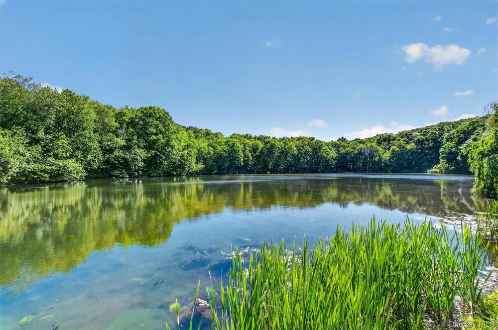 29-35 Bowen Court Holmes, NY 10512