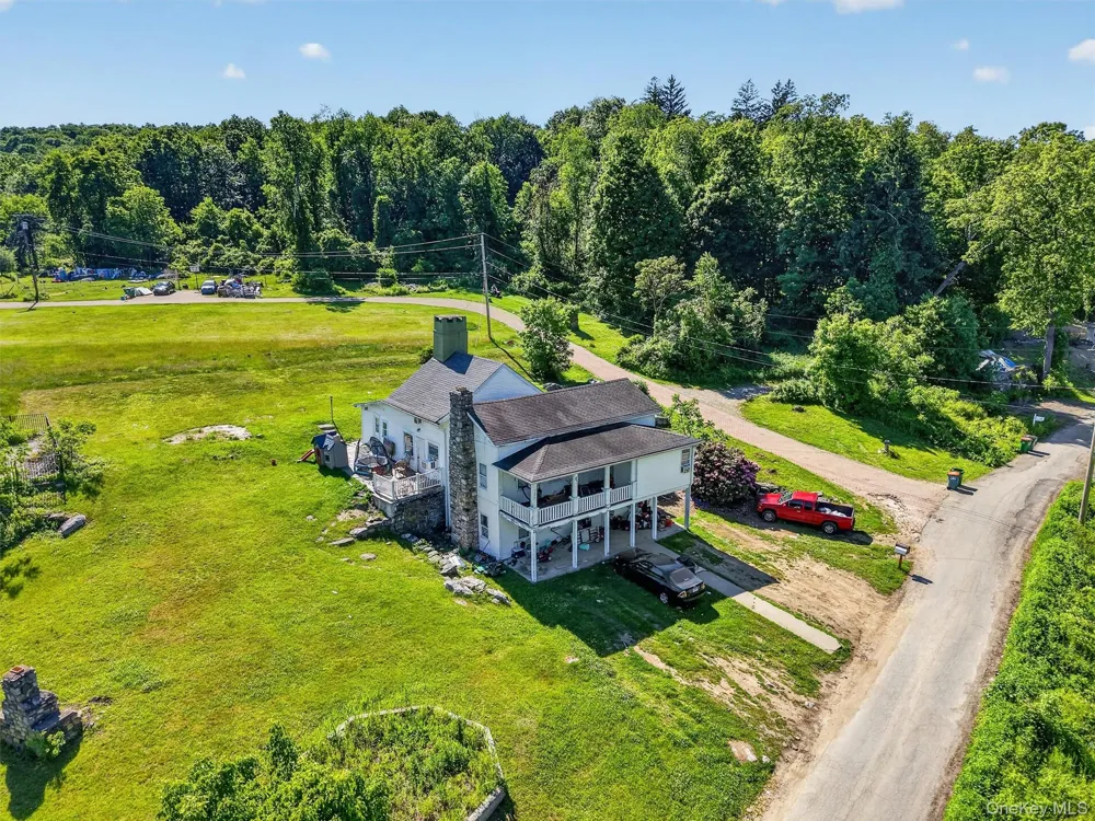 29-35 Bowen Court Holmes, NY 10512