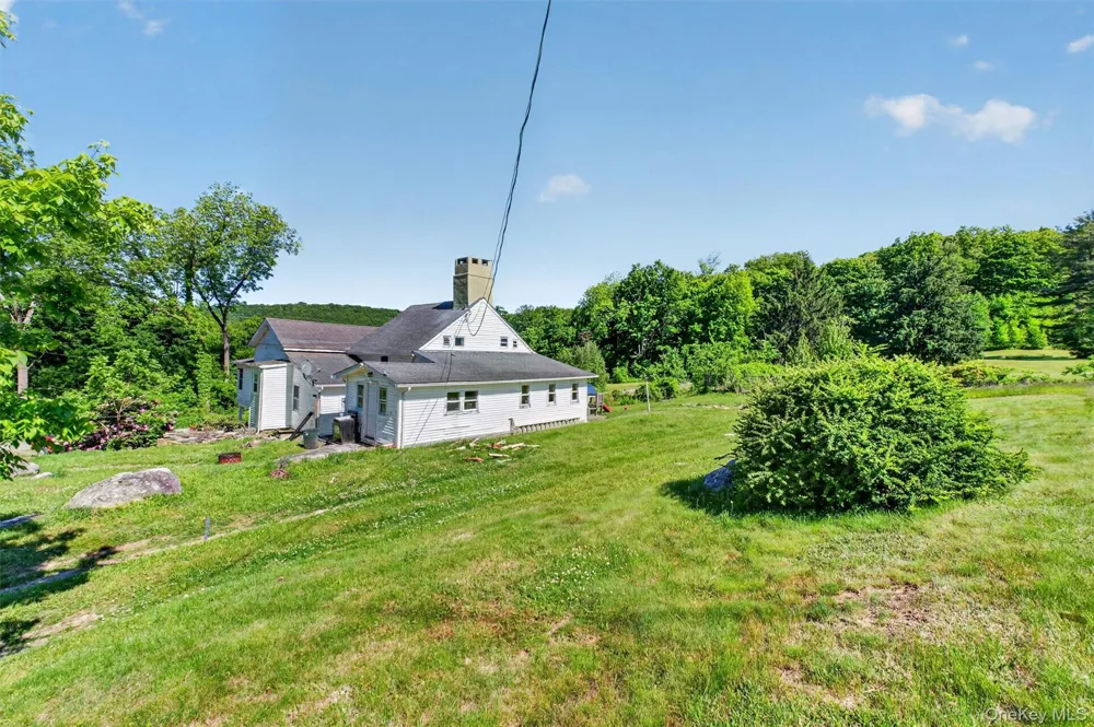 29-35 Bowen Court Holmes, NY 10512