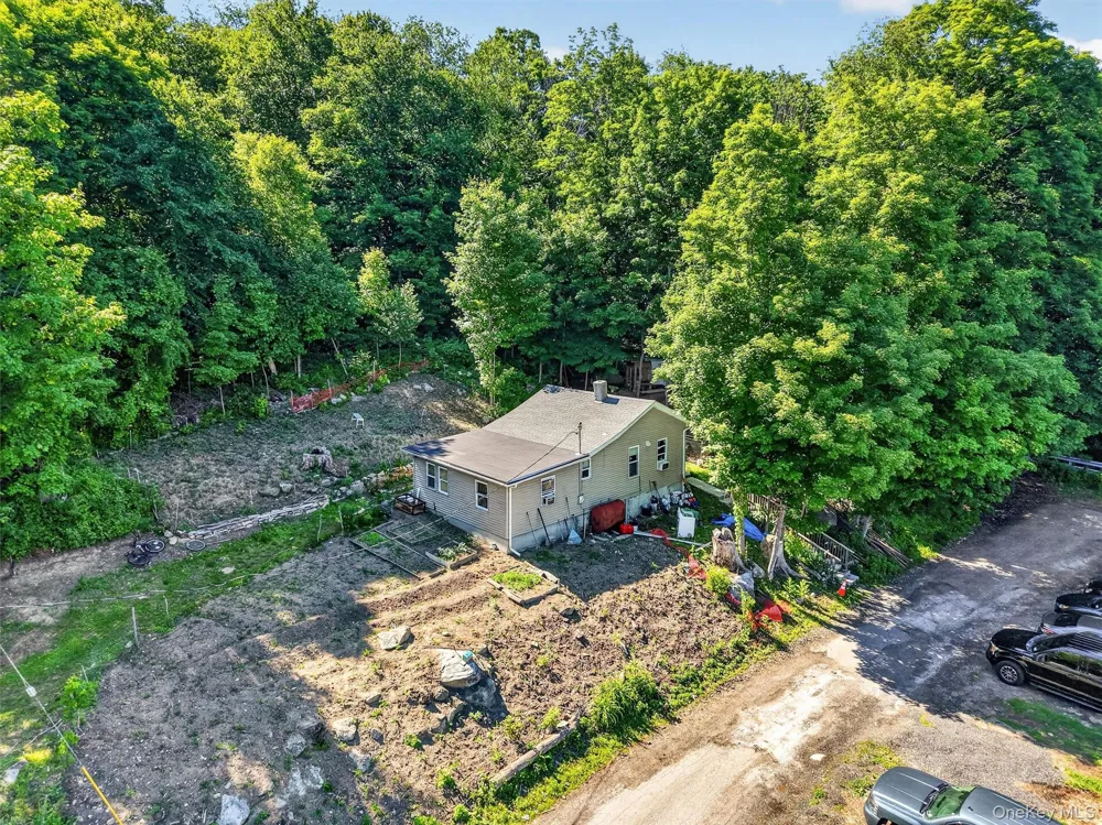 29-35 Bowen Court Holmes, NY 10512