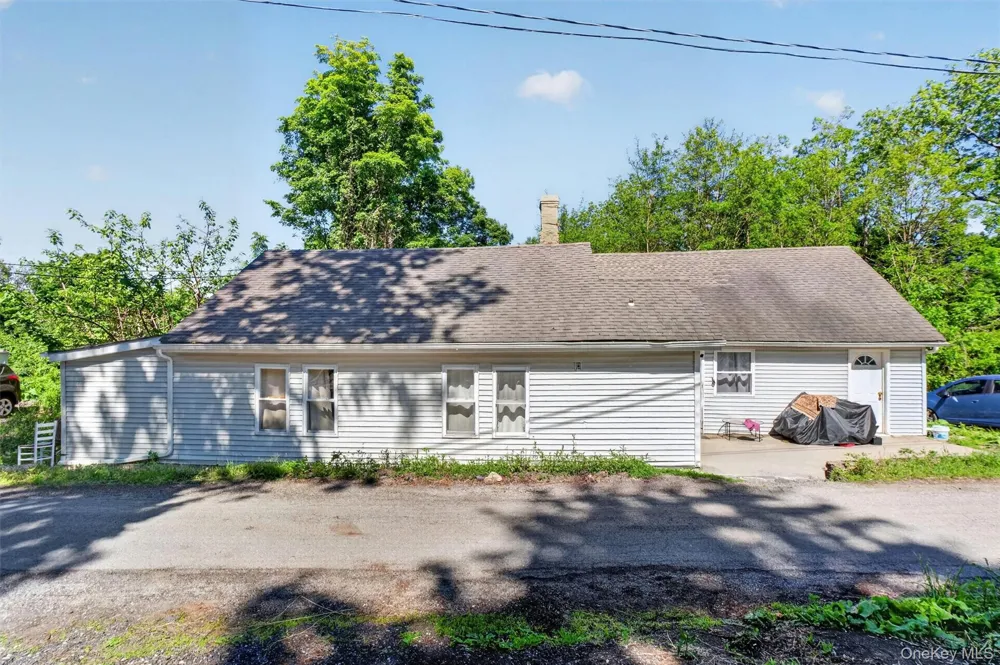 29-35 Bowen Court Holmes, NY 10512