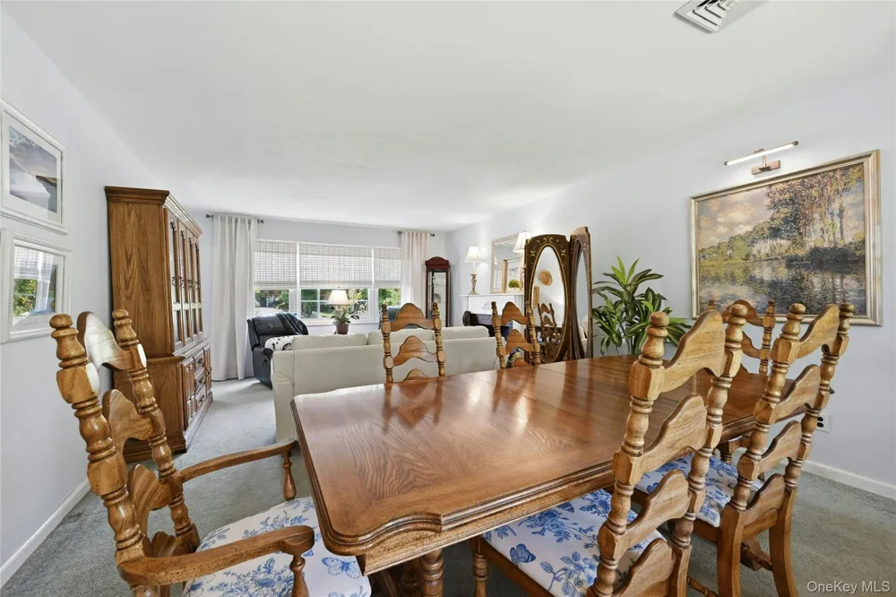 5 Crabapple Court Mount Sinai, NY 11766