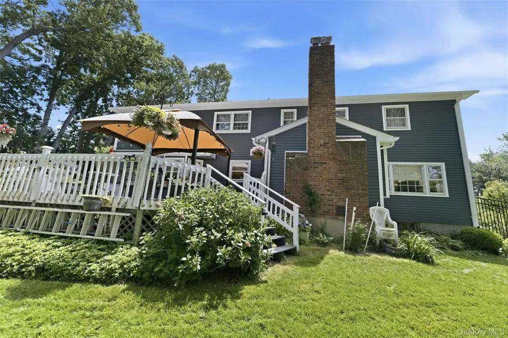 5 Crabapple Court Mount Sinai, NY 11766