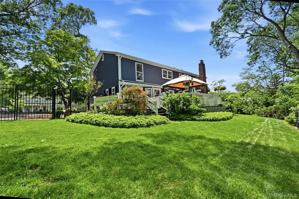 5 Crabapple Court Mount Sinai, NY 11766