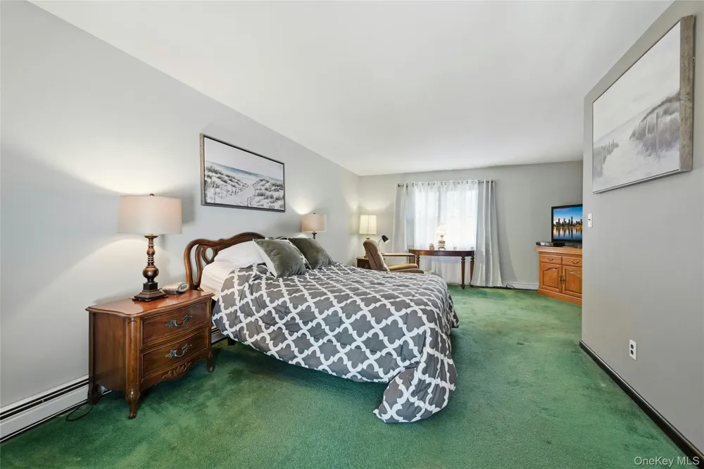 5 Crabapple Court Mount Sinai, NY 11766