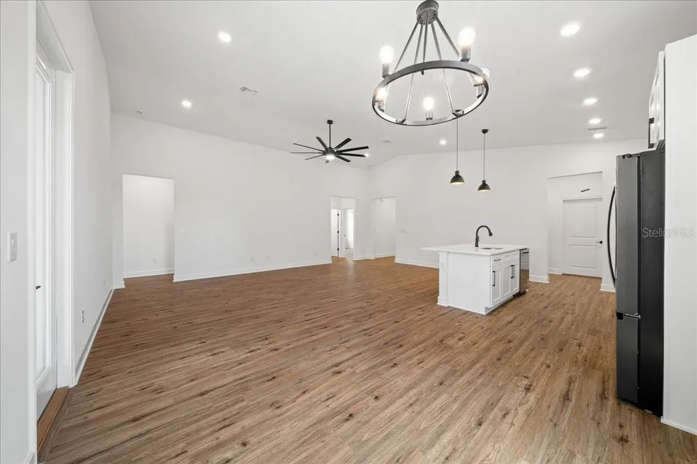 10325 DOTTED WREN AVENUE Weeki Wachee, FL 34613