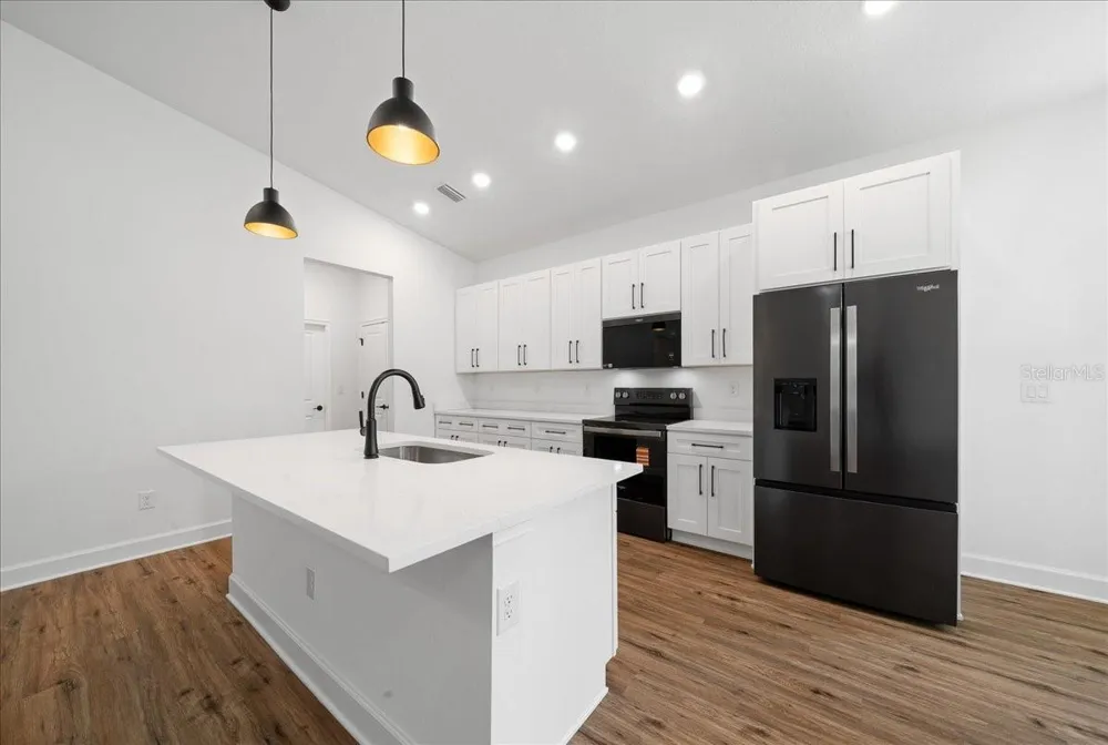 10325 DOTTED WREN AVENUE Weeki Wachee, FL 34613