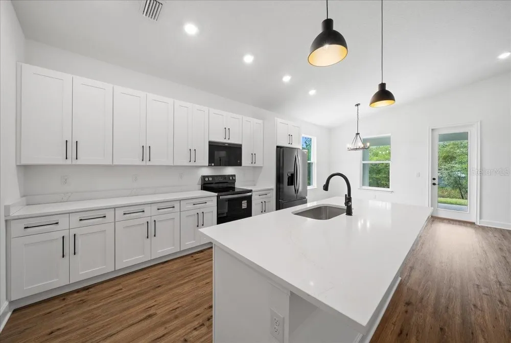 10325 DOTTED WREN AVENUE Weeki Wachee, FL 34613