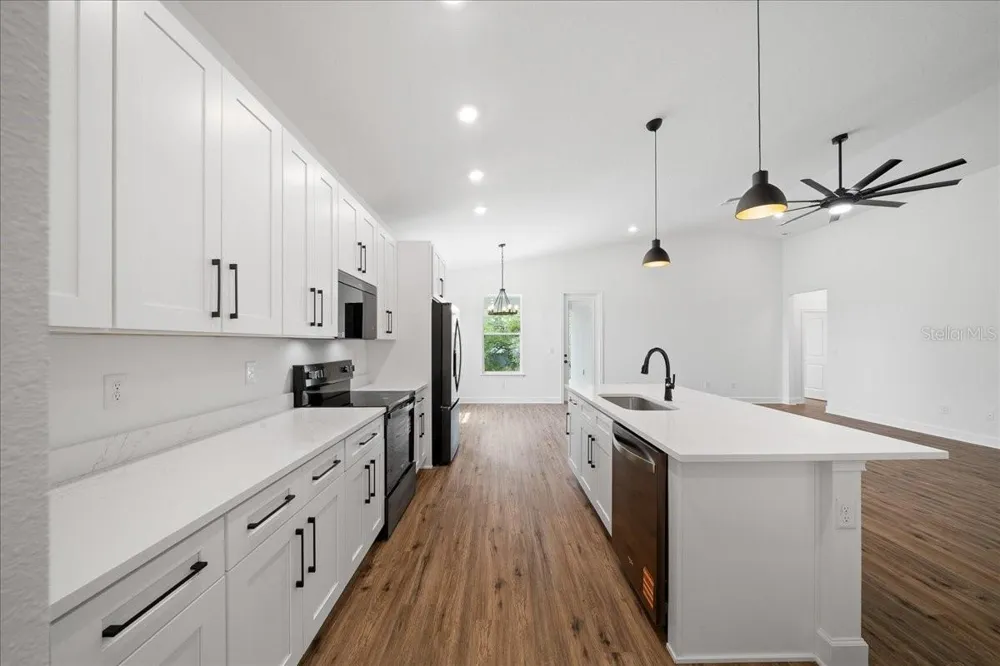 10325 DOTTED WREN AVENUE Weeki Wachee, FL 34613