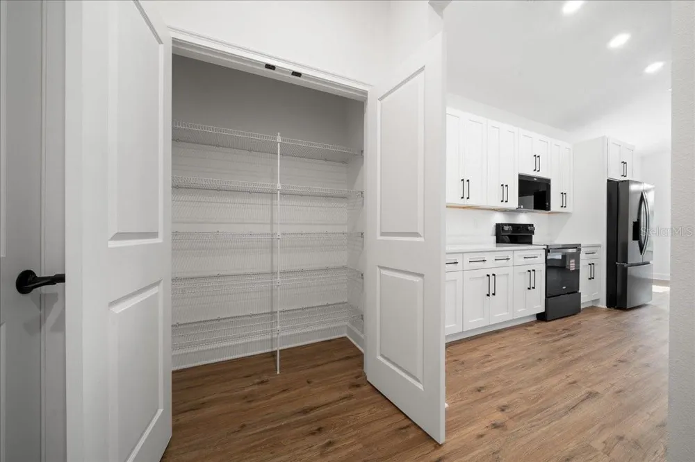 10325 DOTTED WREN AVENUE Weeki Wachee, FL 34613