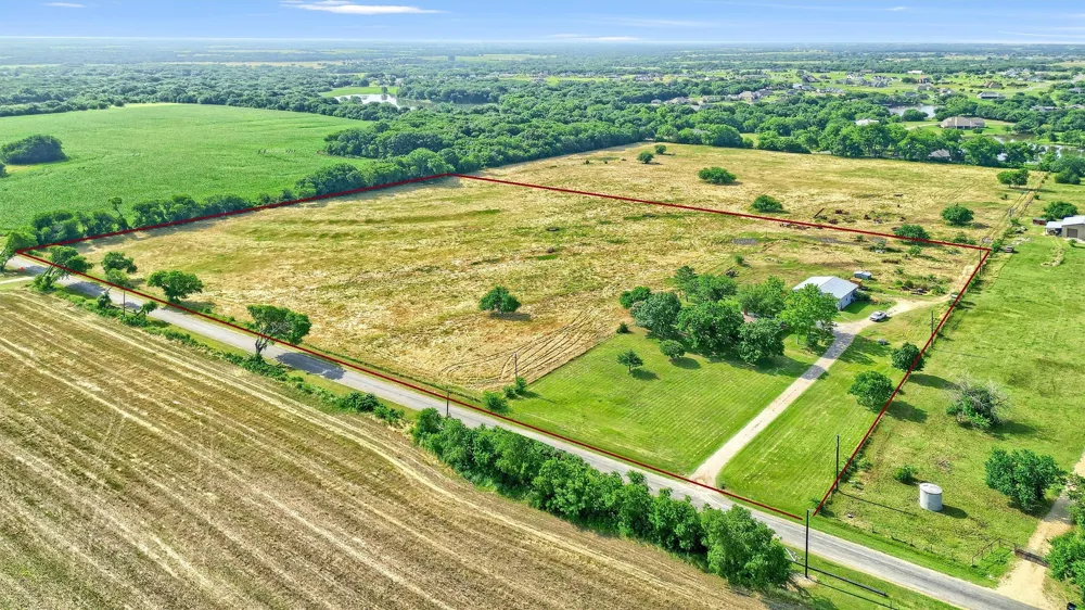 1730 Mackey Road Gunter, TX 75459