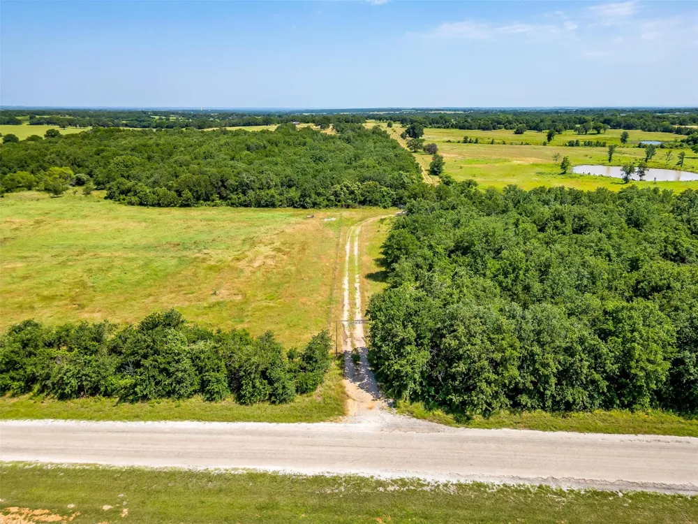 210 Trails End Poolville, TX 76487