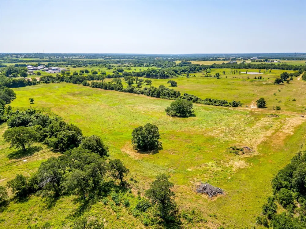 210 Trails End Poolville, TX 76487