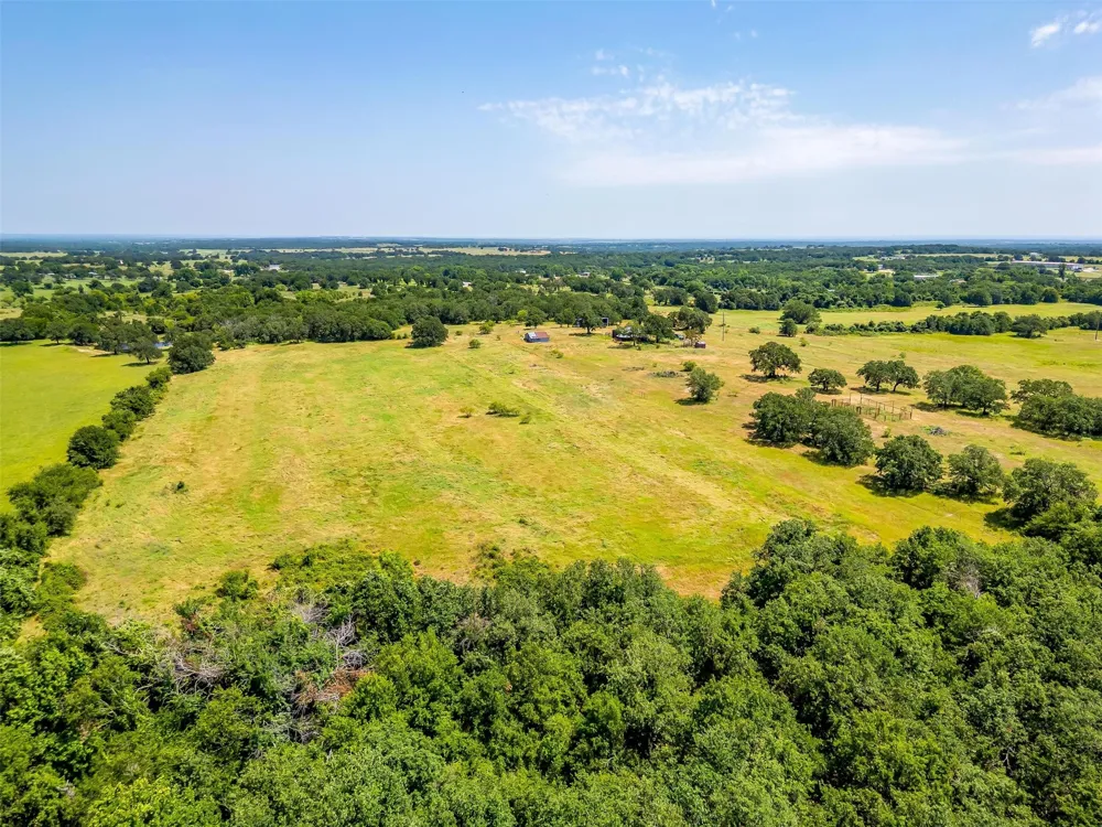 210 Trails End Poolville, TX 76487