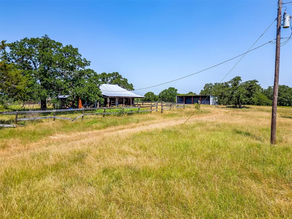 210 Trails End Poolville, TX 76487
