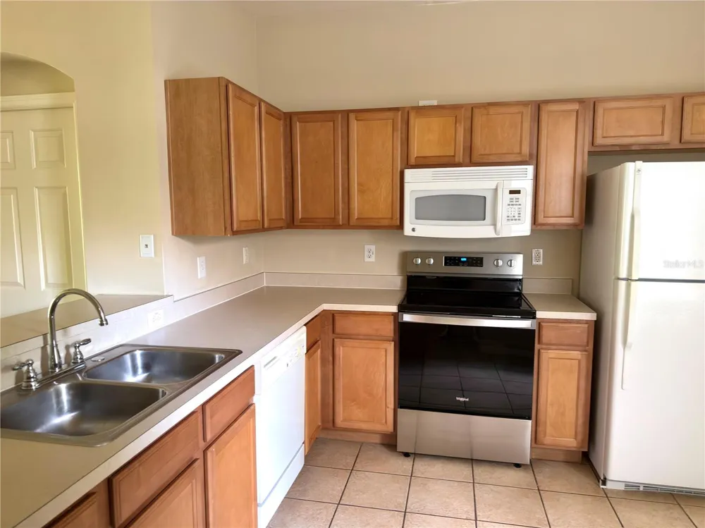 2437 EARLSWOOD COURT Brandon, FL 33510