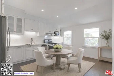31 Breeze Avenue #C