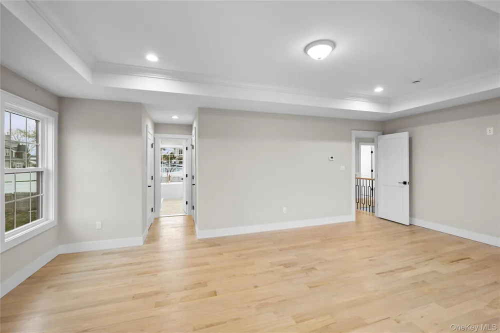 21 Devon Road Bethpage, NY 11714