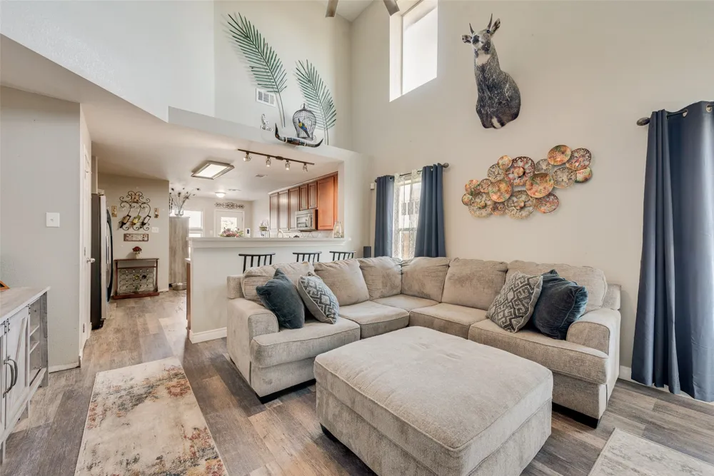 8933 Tucker Street Cross Roads, TX 76227