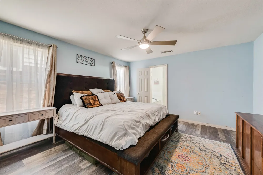 8933 Tucker Street Cross Roads, TX 76227