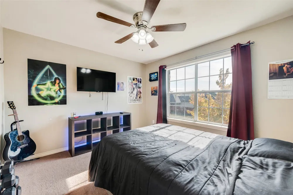8933 Tucker Street Cross Roads, TX 76227