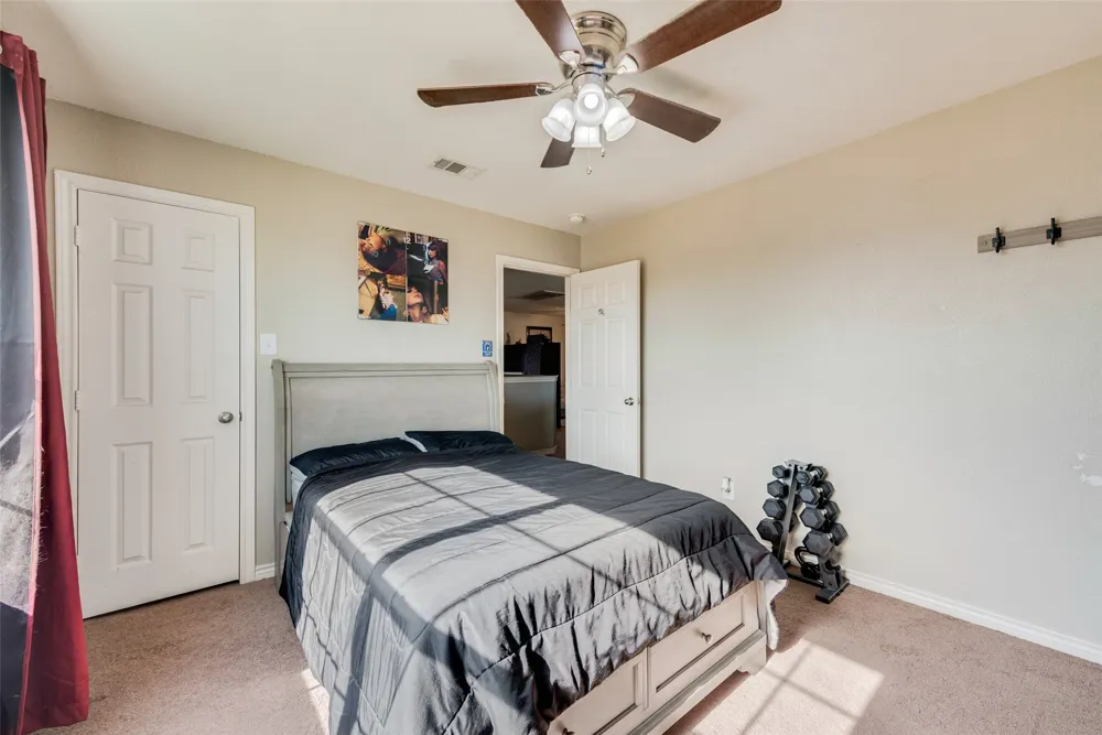 8933 Tucker Street Cross Roads, TX 76227