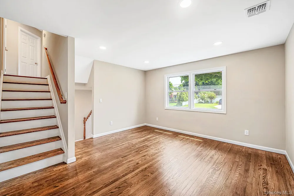 610 Americus Avenue East Patchogue, NY 11772