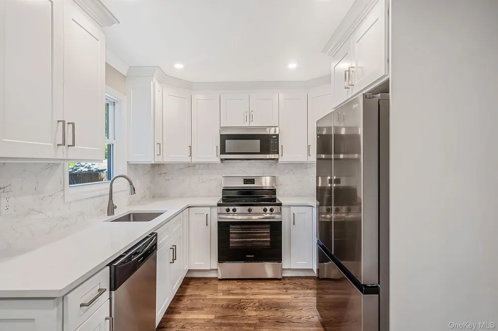610 Americus Avenue East Patchogue, NY 11772