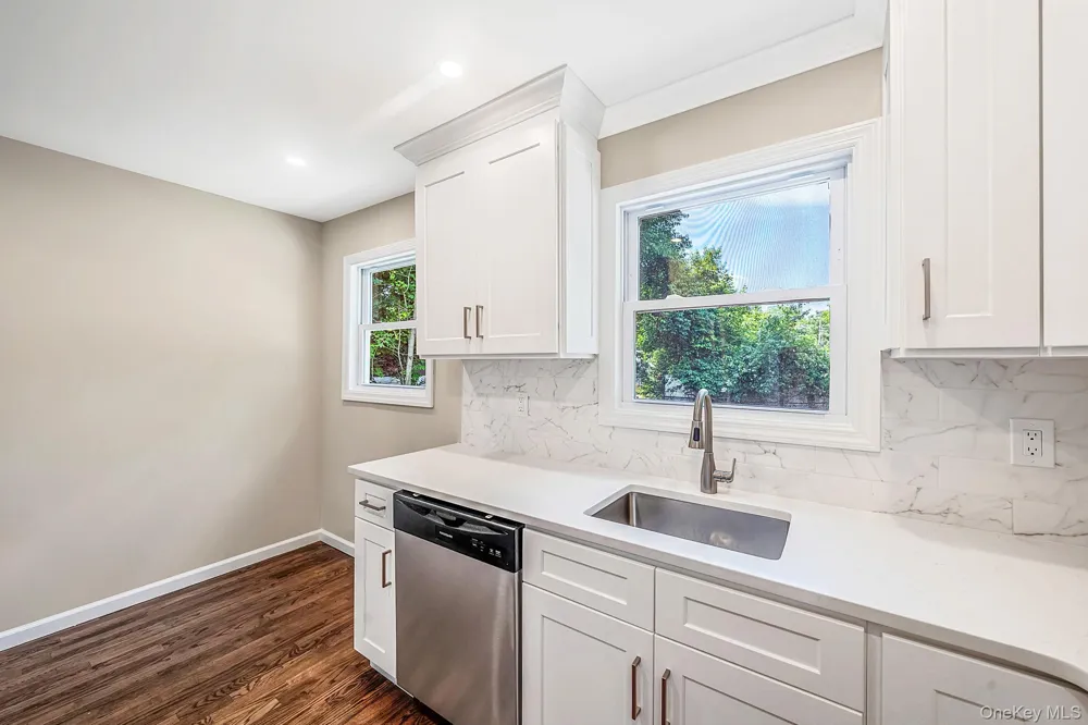 610 Americus Avenue East Patchogue, NY 11772