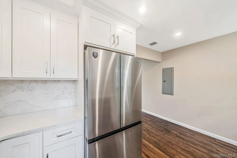 610 Americus Avenue East Patchogue, NY 11772