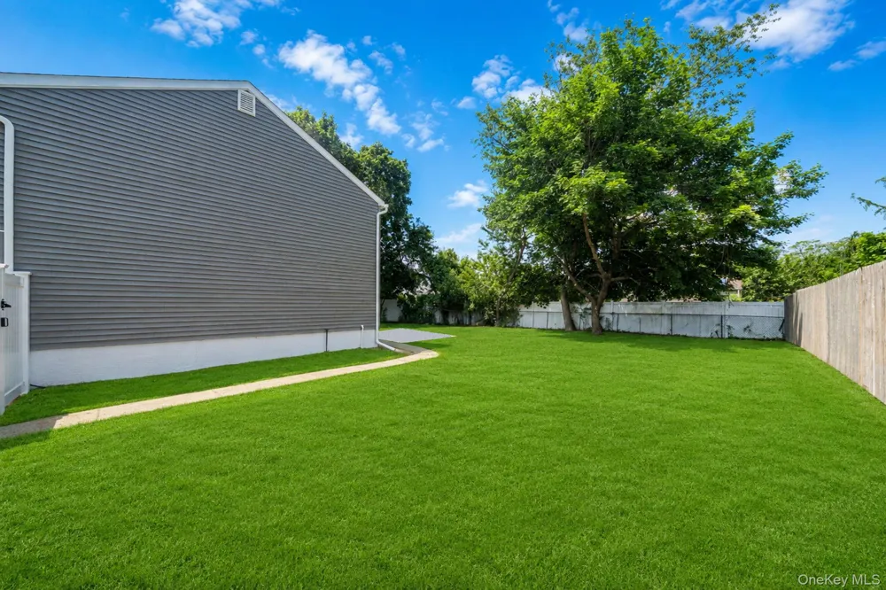 610 Americus Avenue East Patchogue, NY 11772
