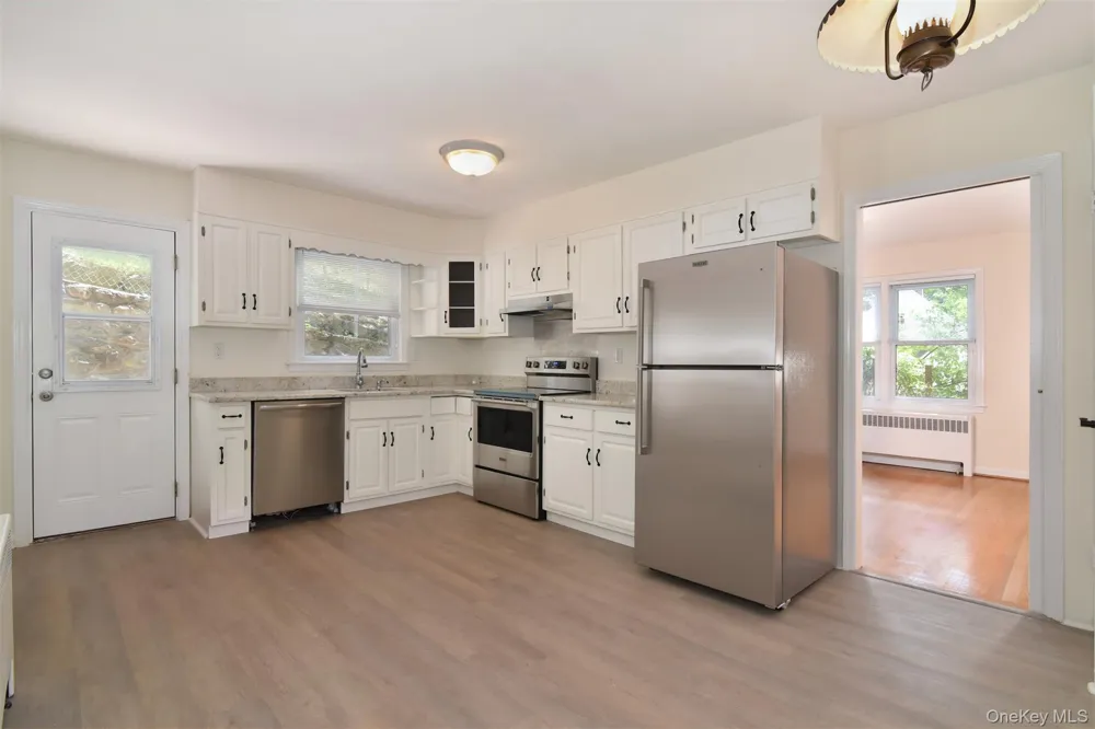 74 Briary Road Dobbs Ferry, NY 10522