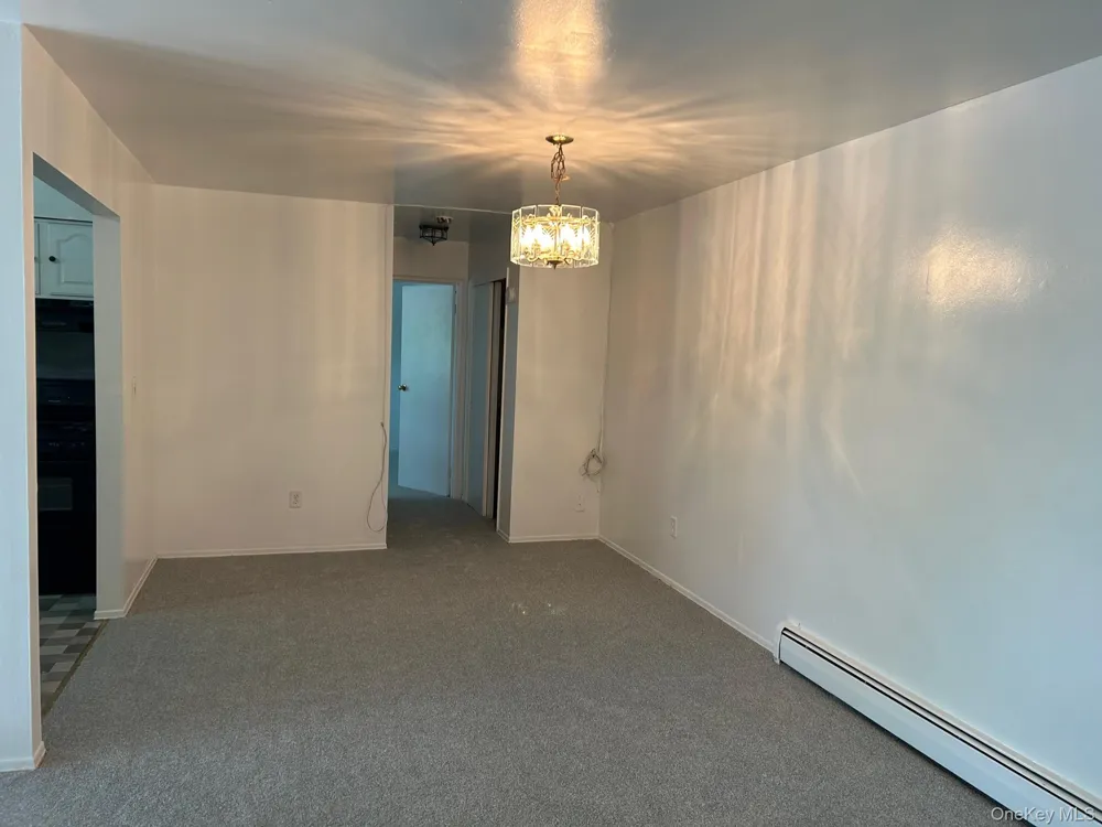 284 Sneden Place W #284 Spring Valley, NY 10977