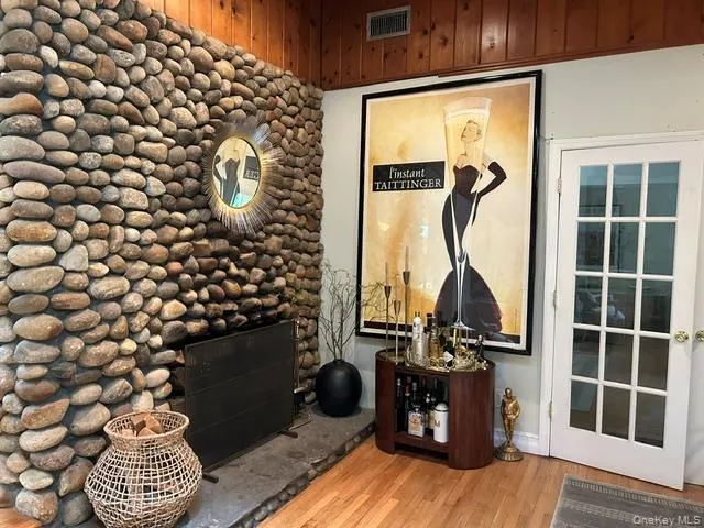 3 Fox Lane Locust Valley, NY 11560