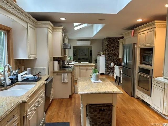 3 Fox Lane Locust Valley, NY 11560