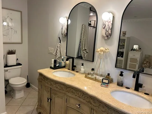 3 Fox Lane Locust Valley, NY 11560