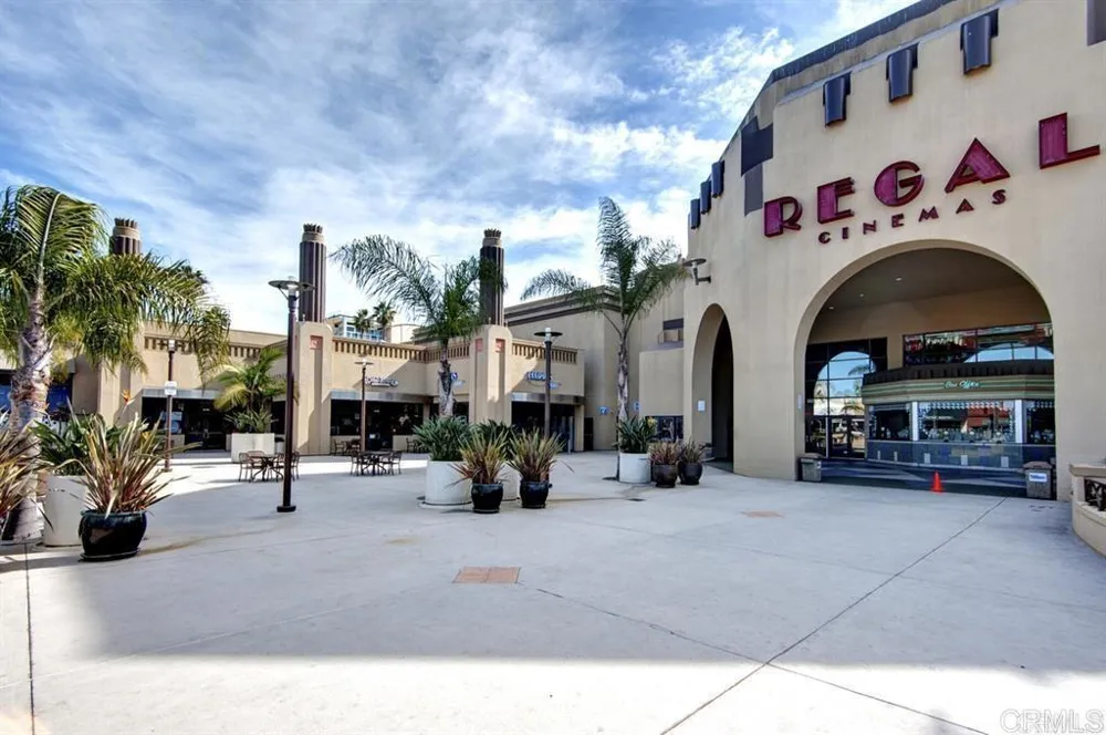 621 Pacific Street #204 Oceanside, CA 92054