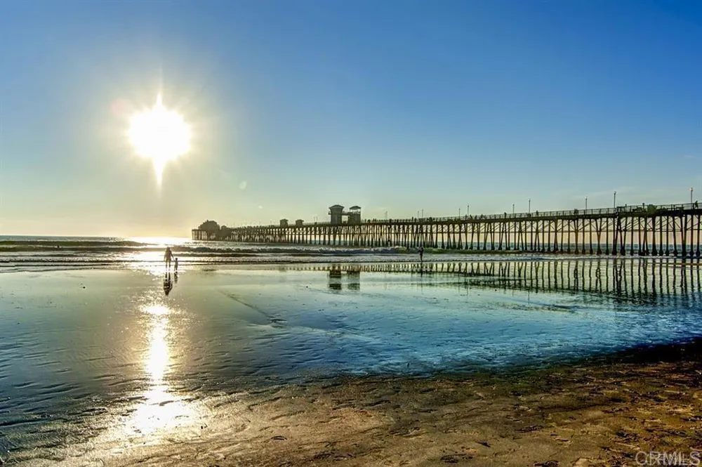 621 Pacific Street #204 Oceanside, CA 92054