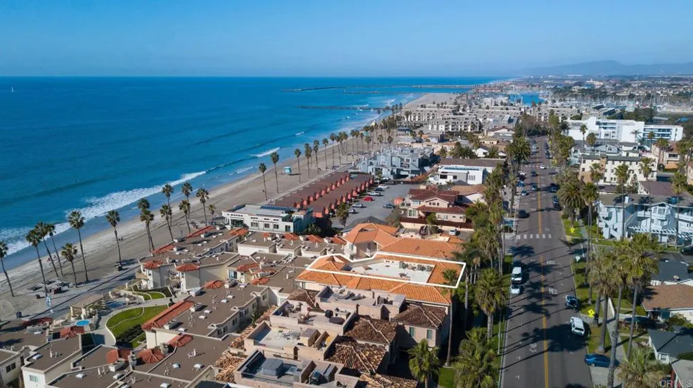 621 Pacific Street #204 Oceanside, CA 92054