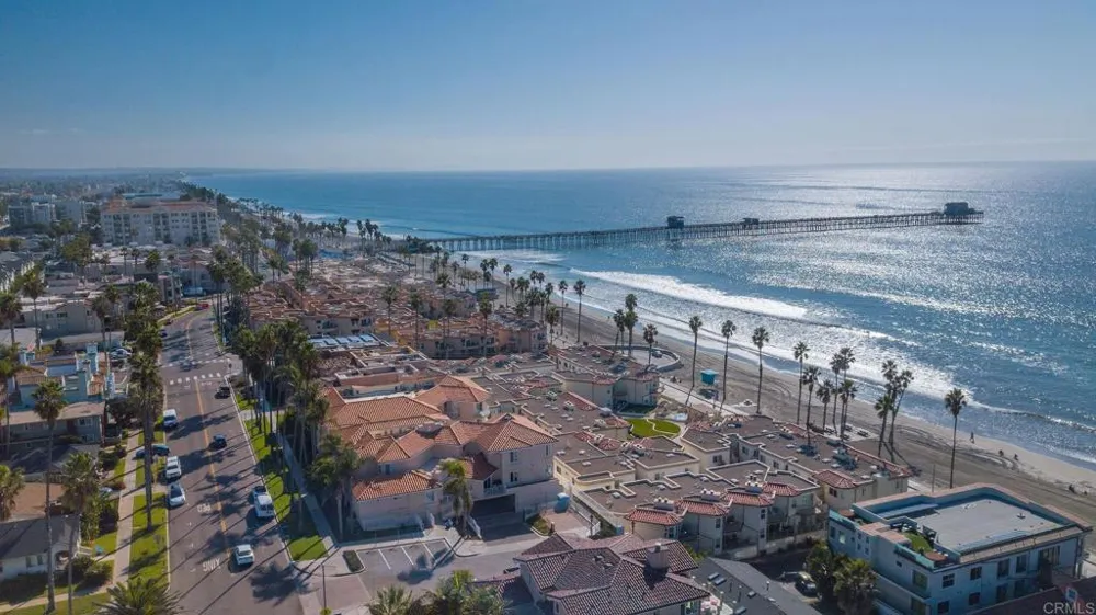 621 Pacific Street #204 Oceanside, CA 92054
