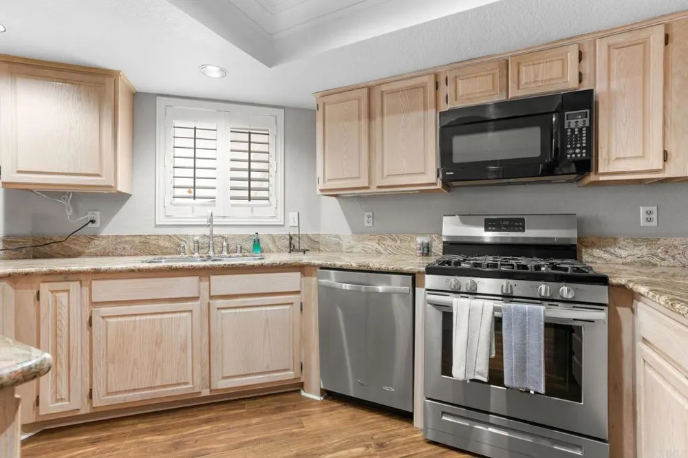 621 Pacific Street #204 Oceanside, CA 92054