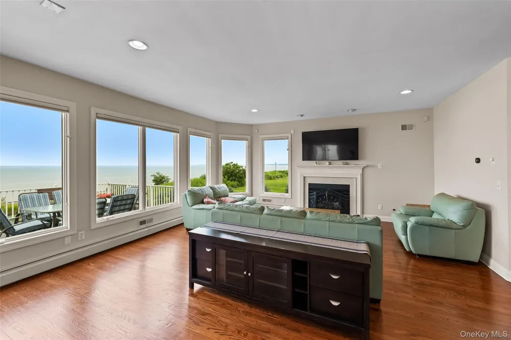 23 Lighthouse Drive Other, NJ 08879