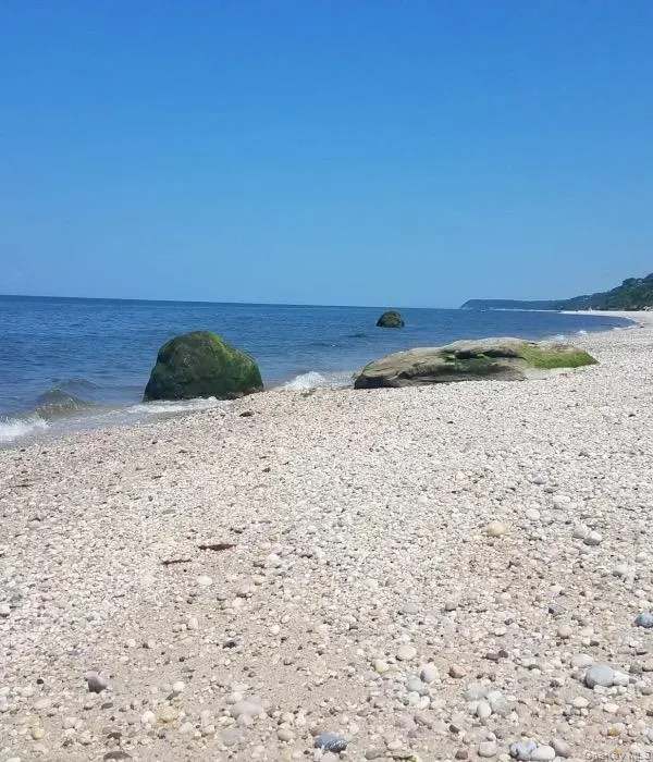 97 Maple Road Rocky Point, NY 11778