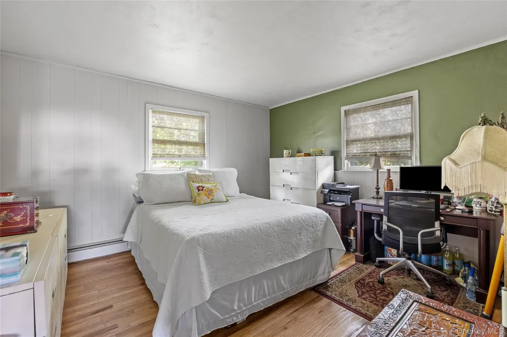 97 Maple Road Rocky Point, NY 11778