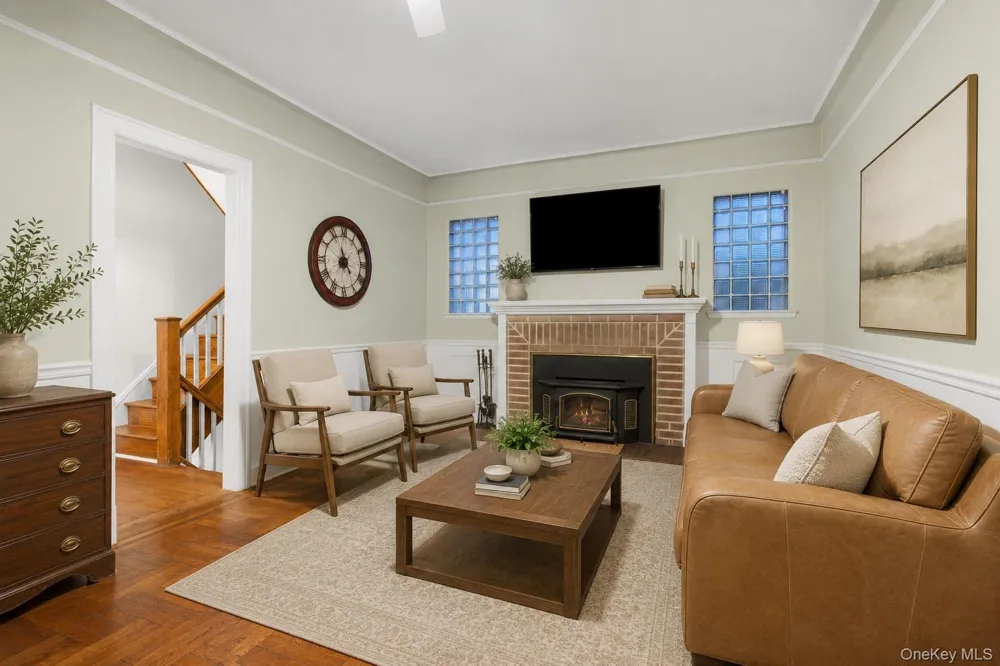 549 De Mott Avenue Baldwin, NY 11510