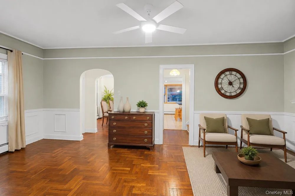 549 De Mott Avenue Baldwin, NY 11510
