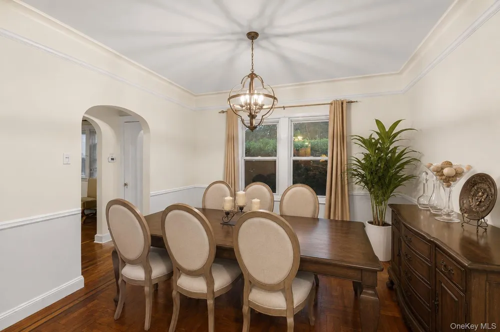 549 De Mott Avenue Baldwin, NY 11510