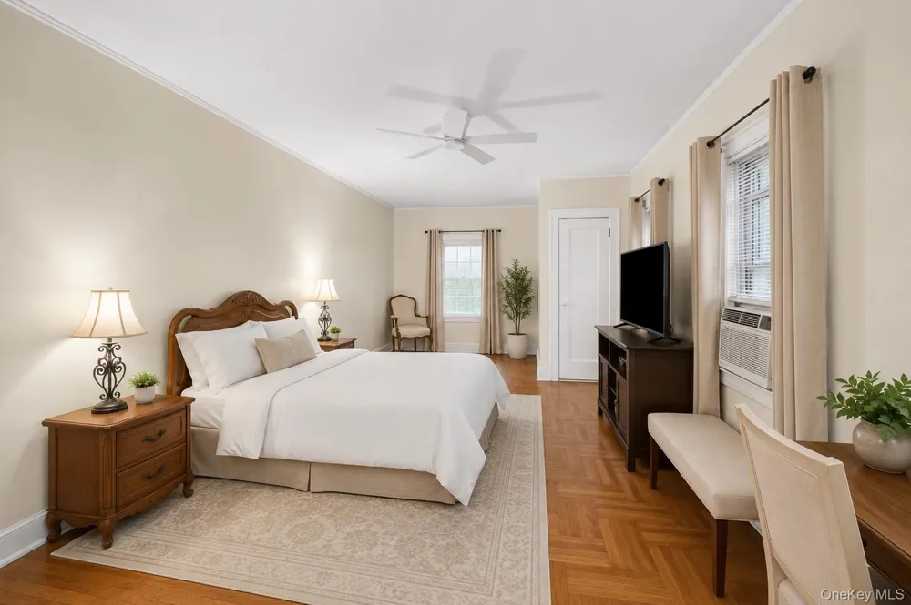 549 De Mott Avenue Baldwin, NY 11510