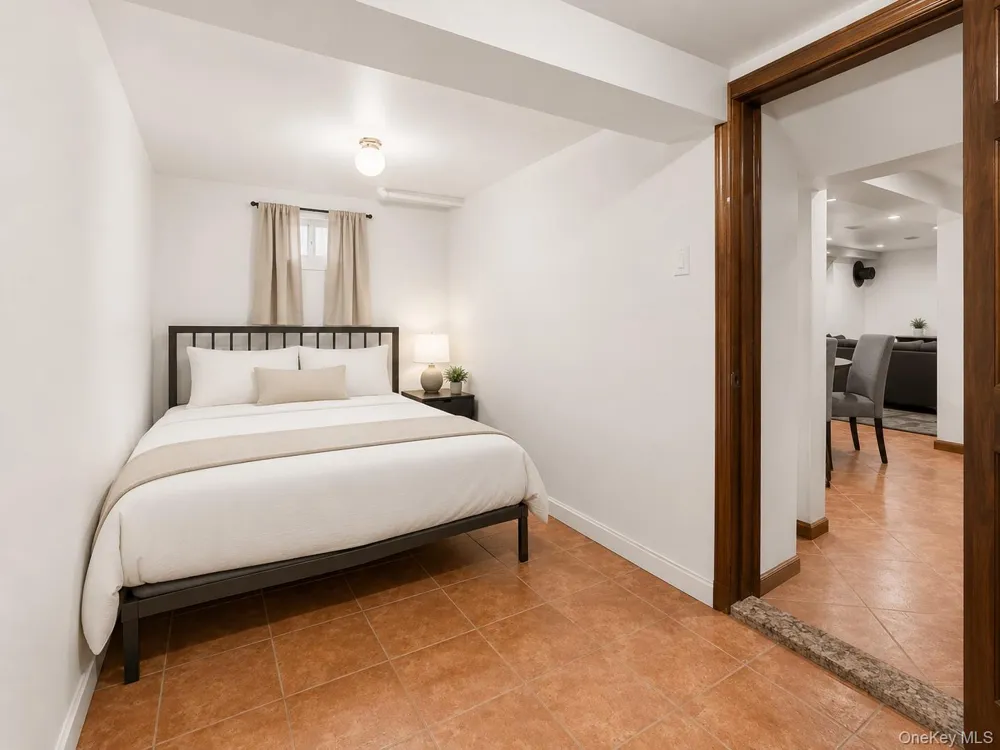 549 De Mott Avenue Baldwin, NY 11510
