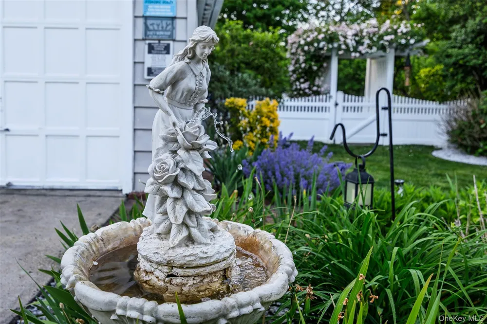 549 De Mott Avenue Baldwin, NY 11510